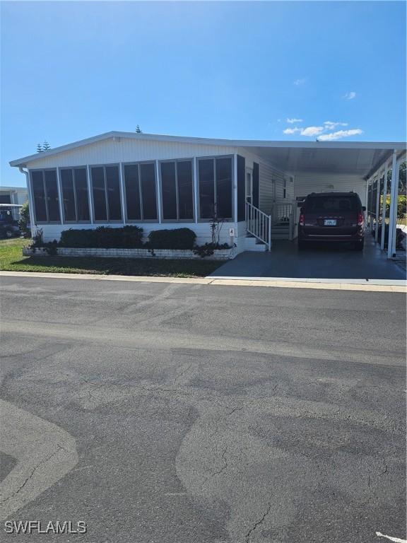 4 Elder St., Alva, FL 33920