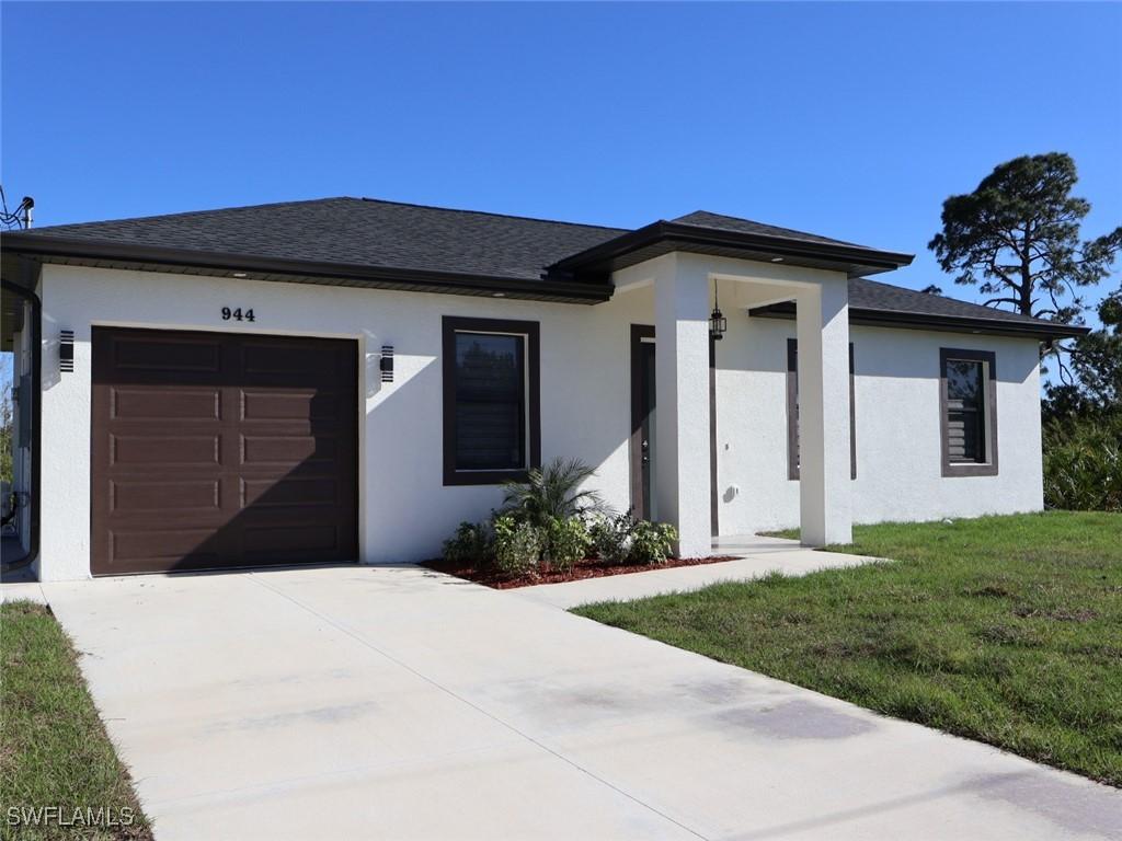 944 Grant Blvd., Lehigh Acres, FL 33974