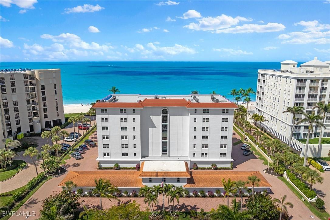 3333 Gulf Shore Blvd. #4, Naples, FL 34103