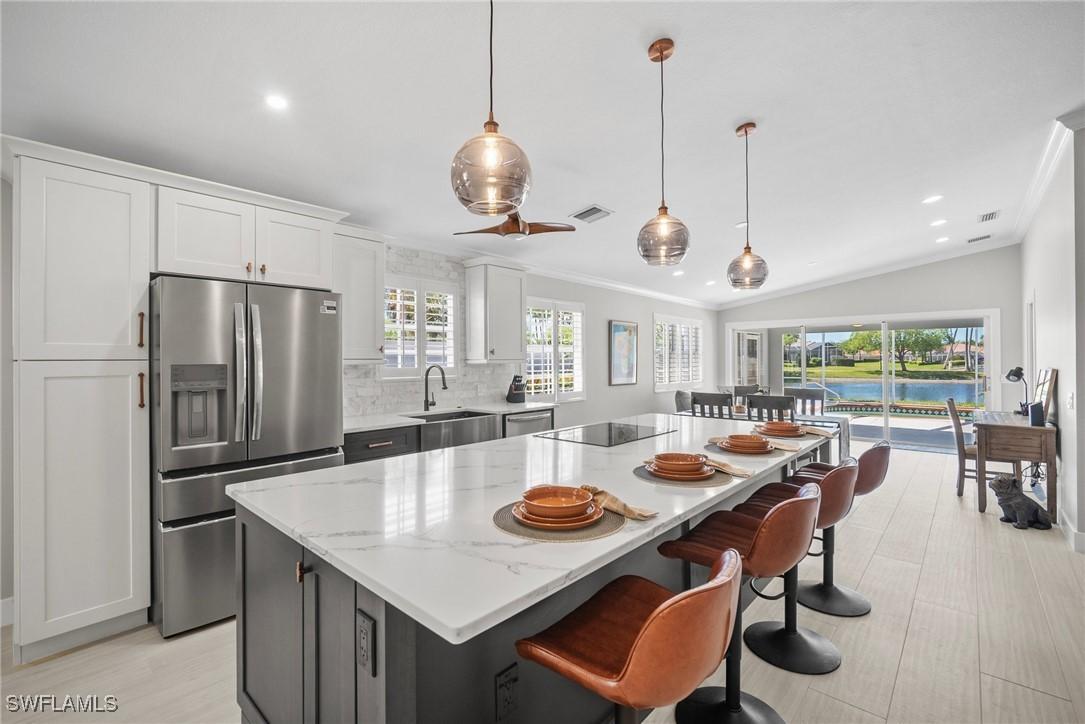 3701 Yakobi Ln., Naples, FL 34119