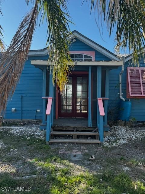 2602 Pine St., Matlacha, FL 33993