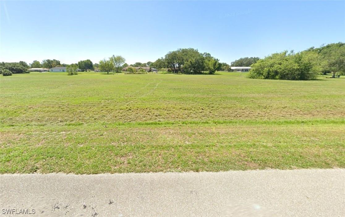 7516 Honeysuckle Dr., Sebring, FL 33876