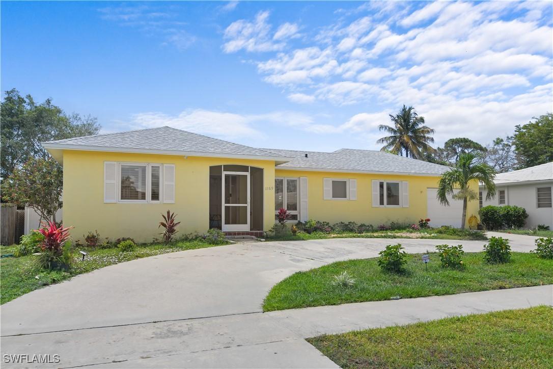 1169 Fourwinds Ave., Marco Island, FL 34145