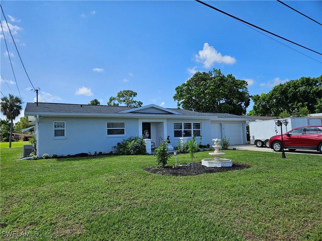 1930 Indian Creek Dr., North Fort Myers, FL 33917