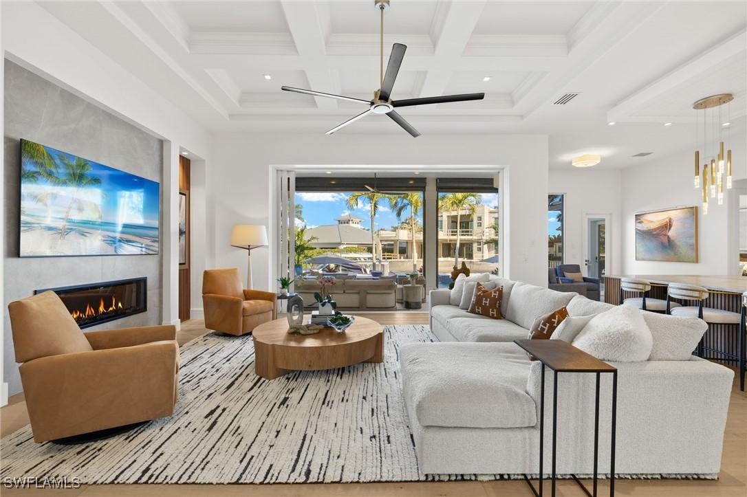 1955 Tarpon Rd., Naples, FL 34102