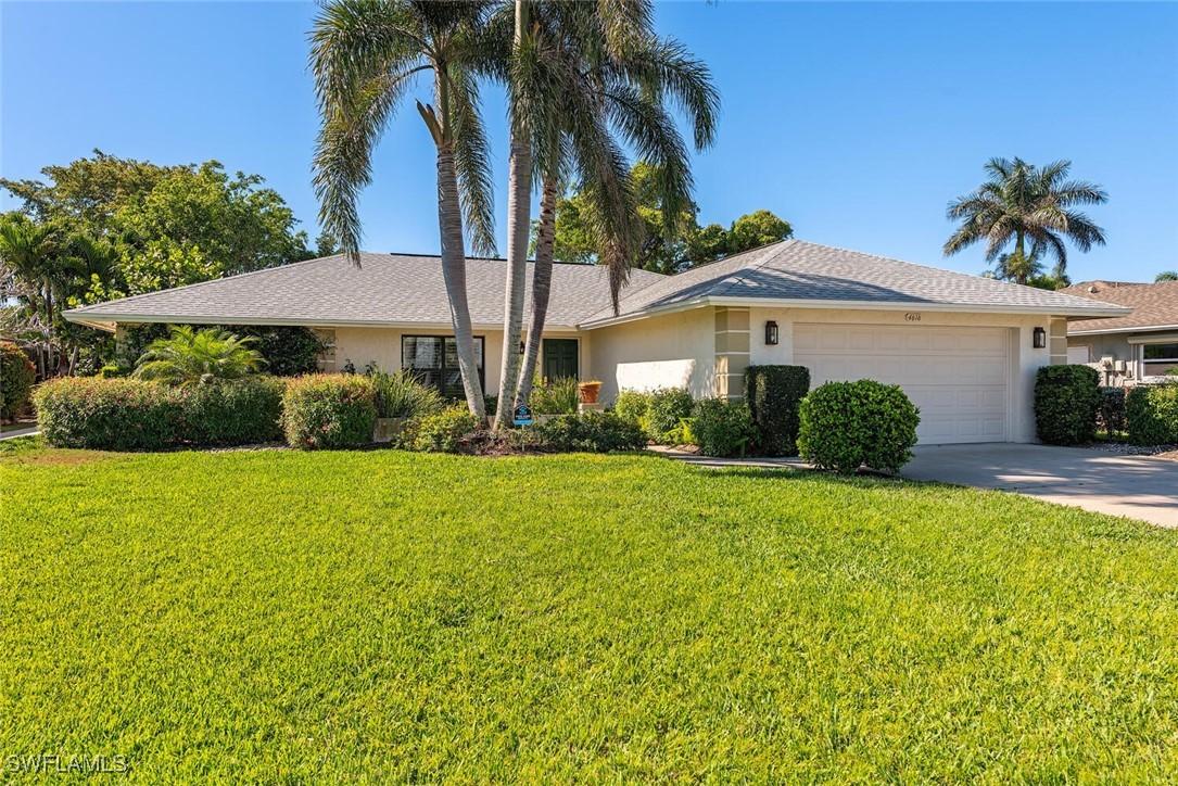 4616 Chippendale Dr., Naples, FL 34112