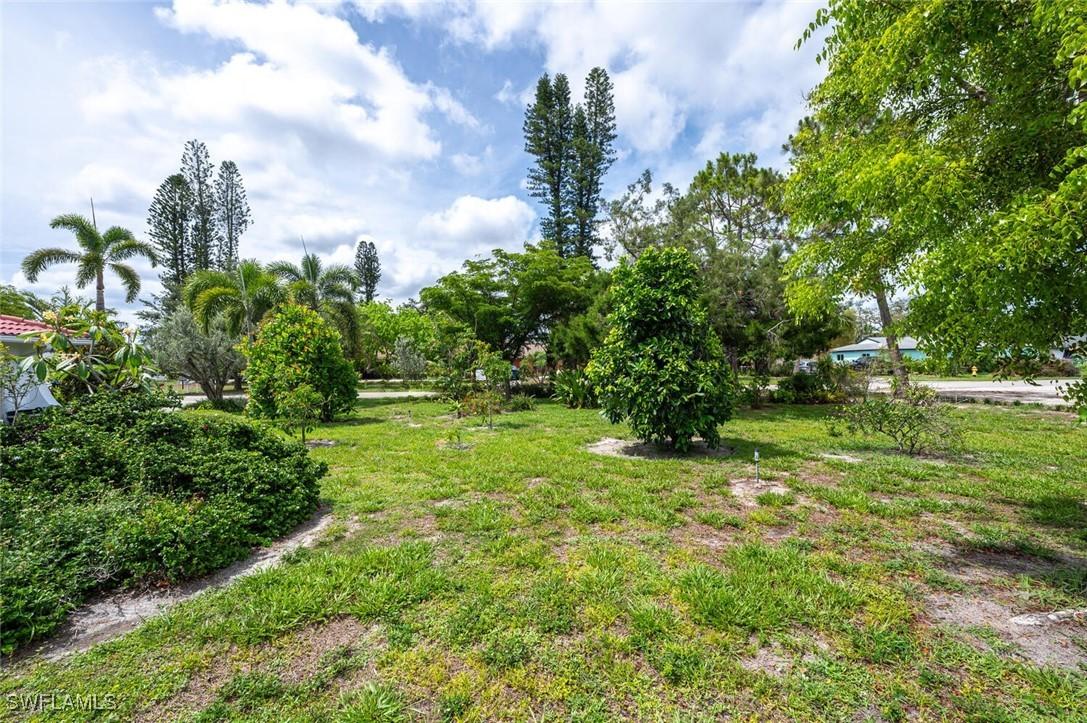 11076 Orangewood Dr., Bonita Springs, FL 34135