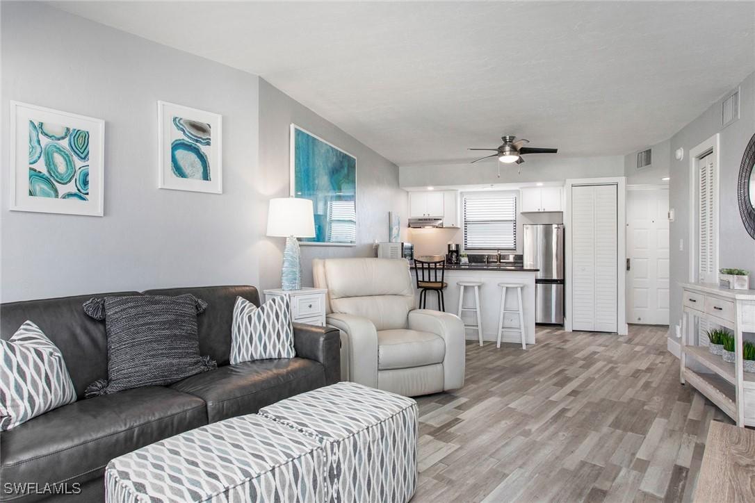 1023 Anglers Cove #E504, Marco Island, FL 34145