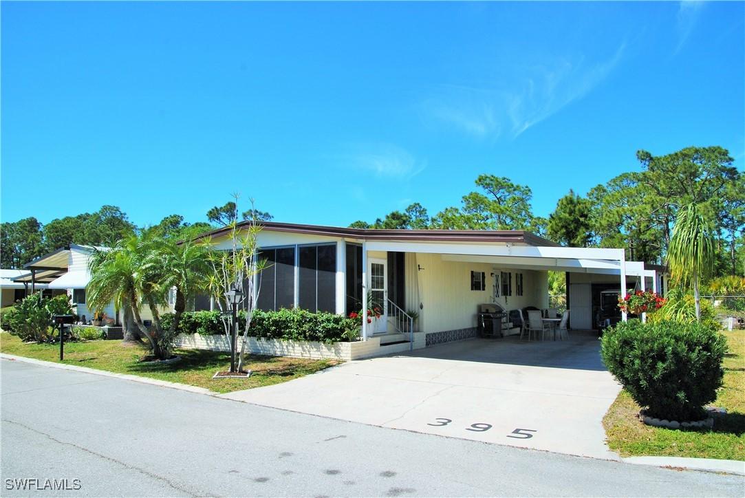 395 Snead Dr., North Fort Myers, FL 33903