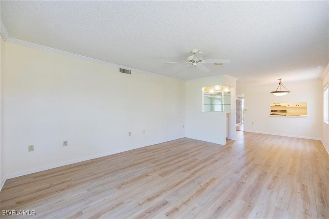 315 Saint Andrews Blvd. #D5, Naples, FL 34113