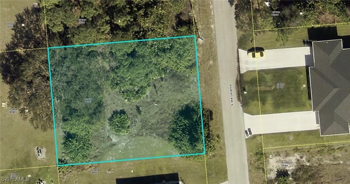 112/114 Gilbert Ave., Lehigh Acres, FL 33973