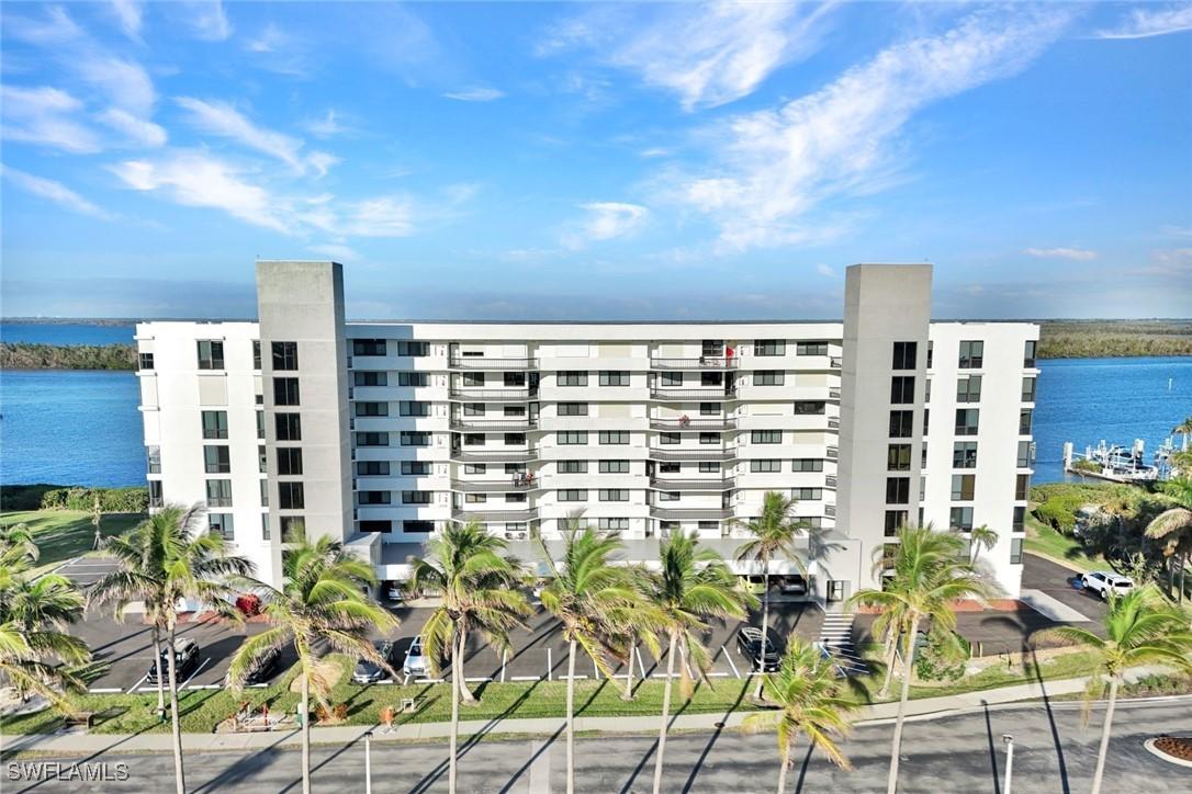 4203 Bay Beach Ln. #3F, Fort Myers Beach, FL 33931