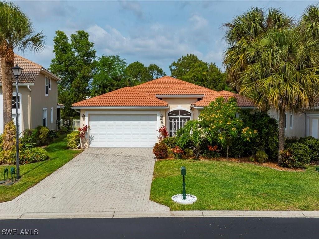 7829 Stratford Dr., Naples, FL 34104