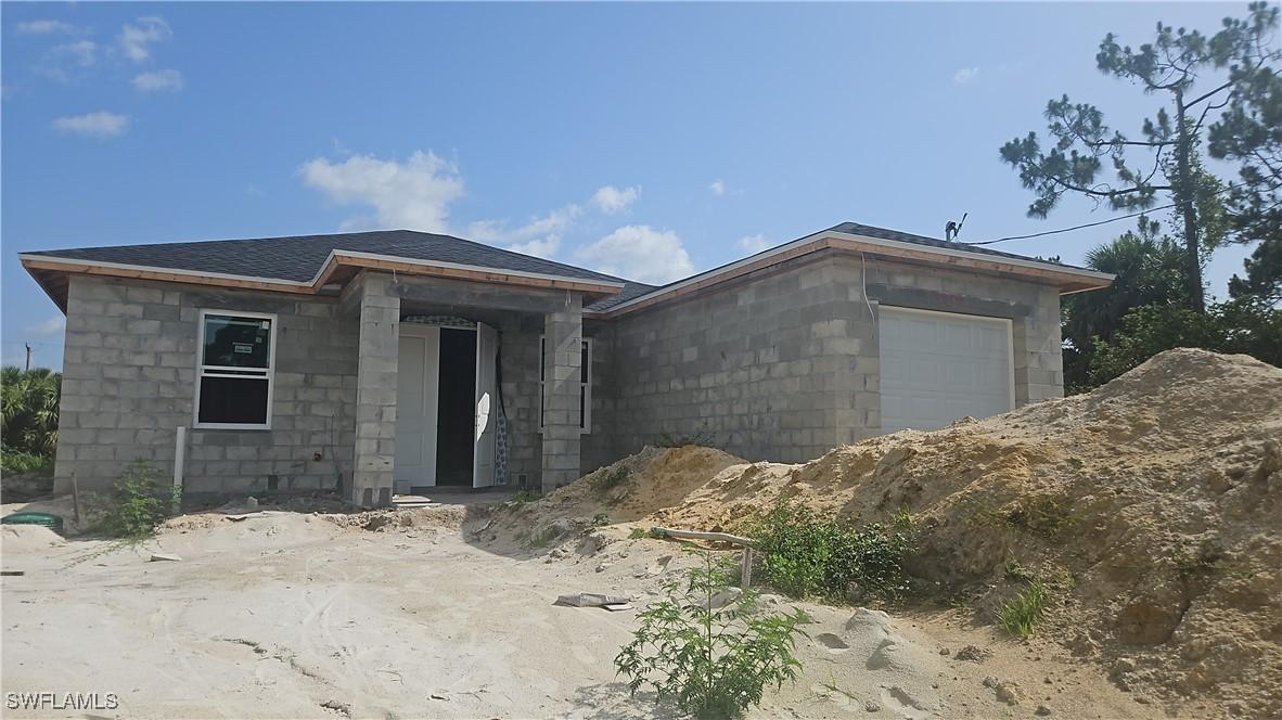 2505 15th St., Lehigh Acres, FL 33971
