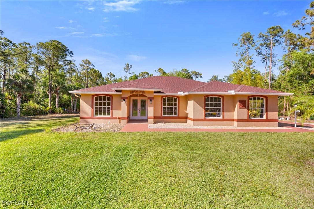 3585 10th Ave., Naples, FL 34117