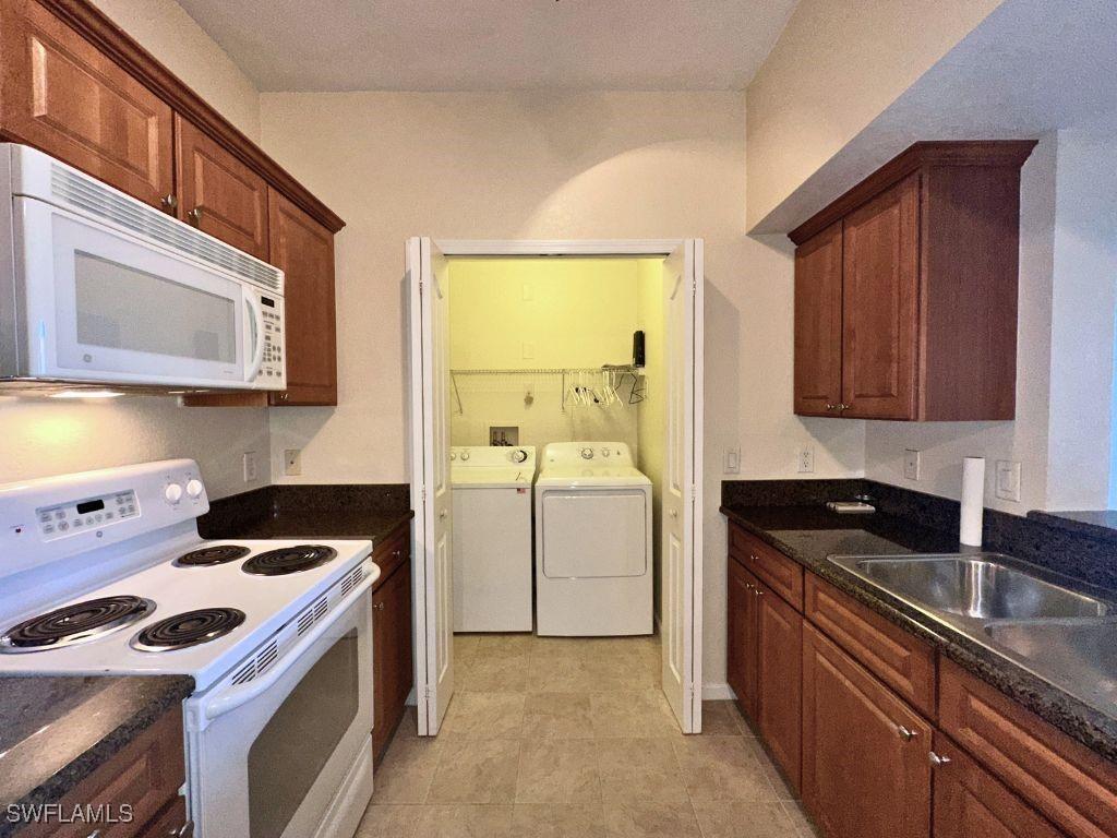 12980 Positano Cir. #106, Naples, FL 34105