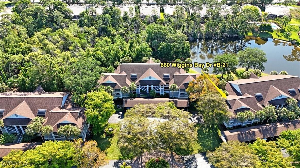 660 Wiggins Bay Dr. #B21, Naples, FL 34110