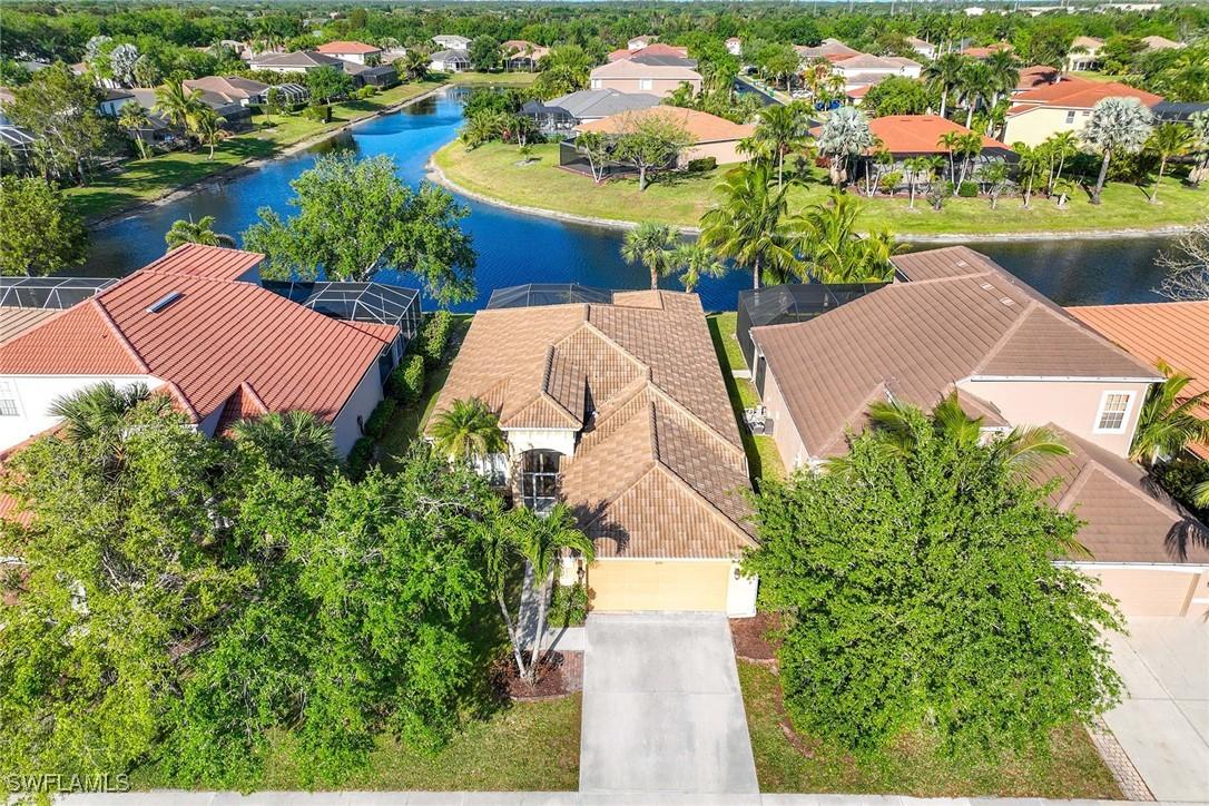 8355 Laurel Lakes Blvd., Naples, FL 34119
