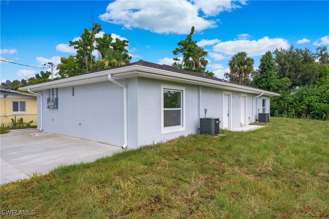 1861 Lillie St., Fort Myers, FL 33916