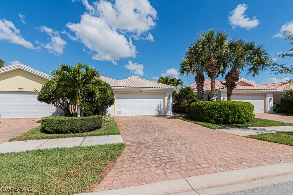 7811 Ionio Ct., Naples, FL 34114