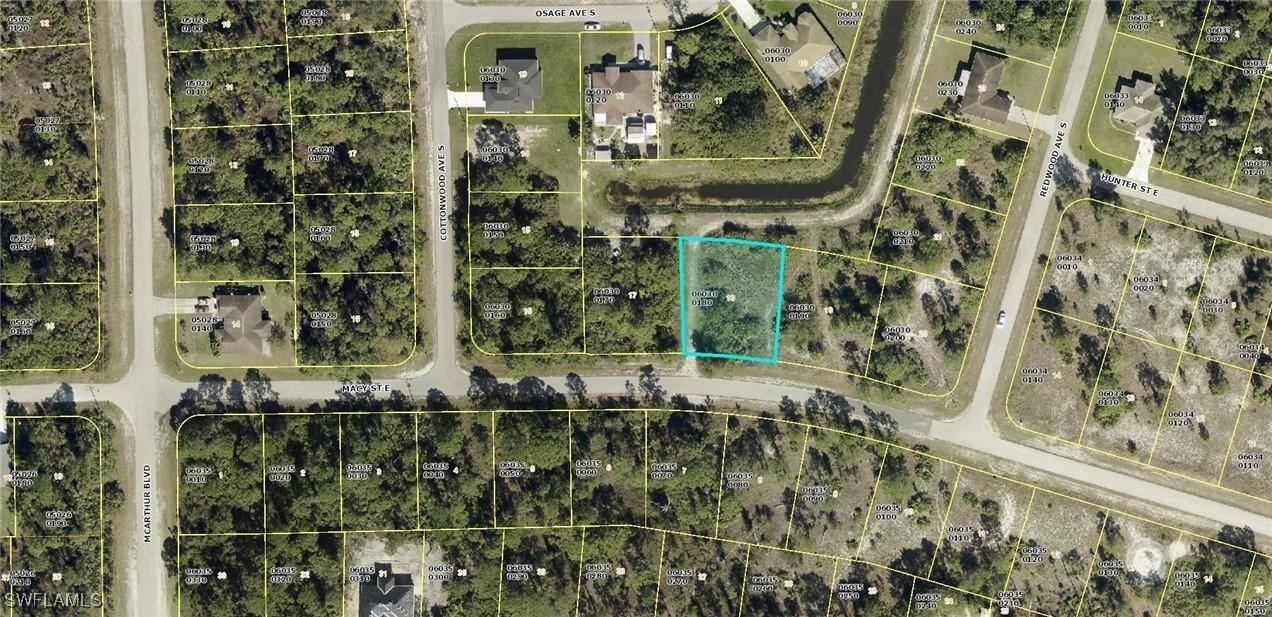 925 Macy St., Lehigh Acres, FL 33974