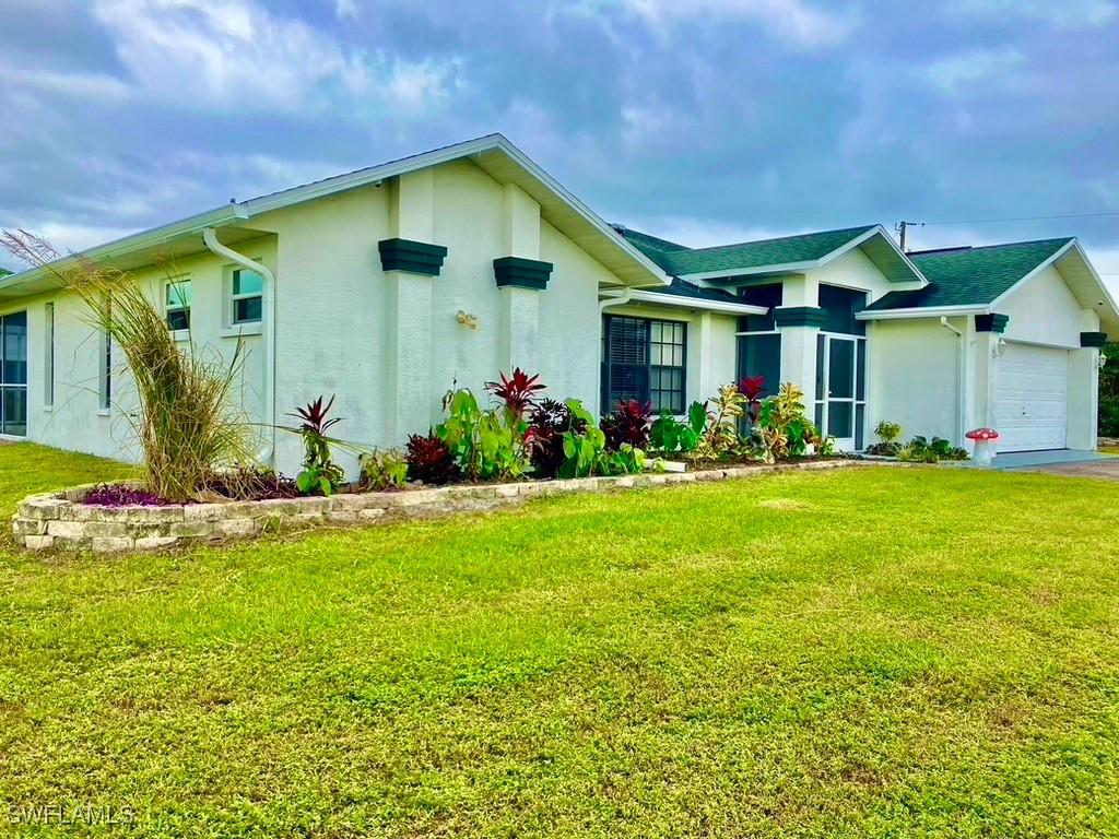 17950 Oak Creek Rd., Alva, FL 33920
