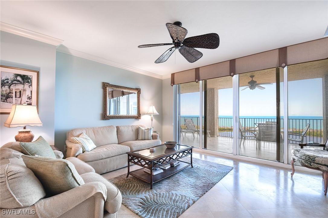 6597 Nicholas Blvd. #1902, Naples, FL 34108