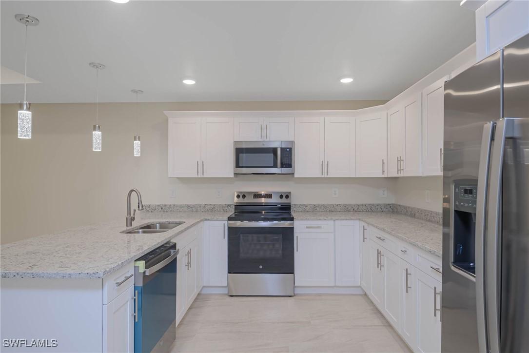 2732 Blake St., Fort Myers, FL 33916