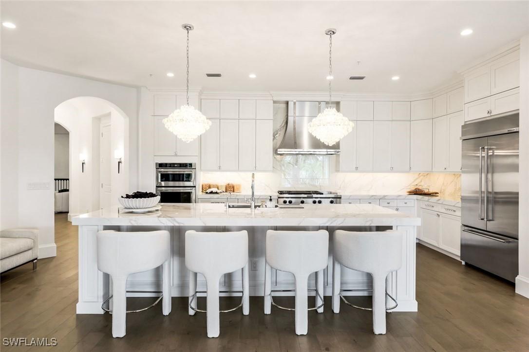 16366 Corsica Way #201, Naples, FL 34110