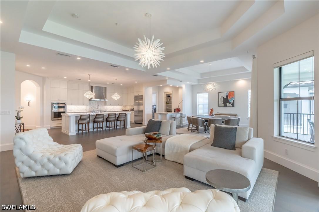 16366 Corsica Way #201, Naples, FL 34110