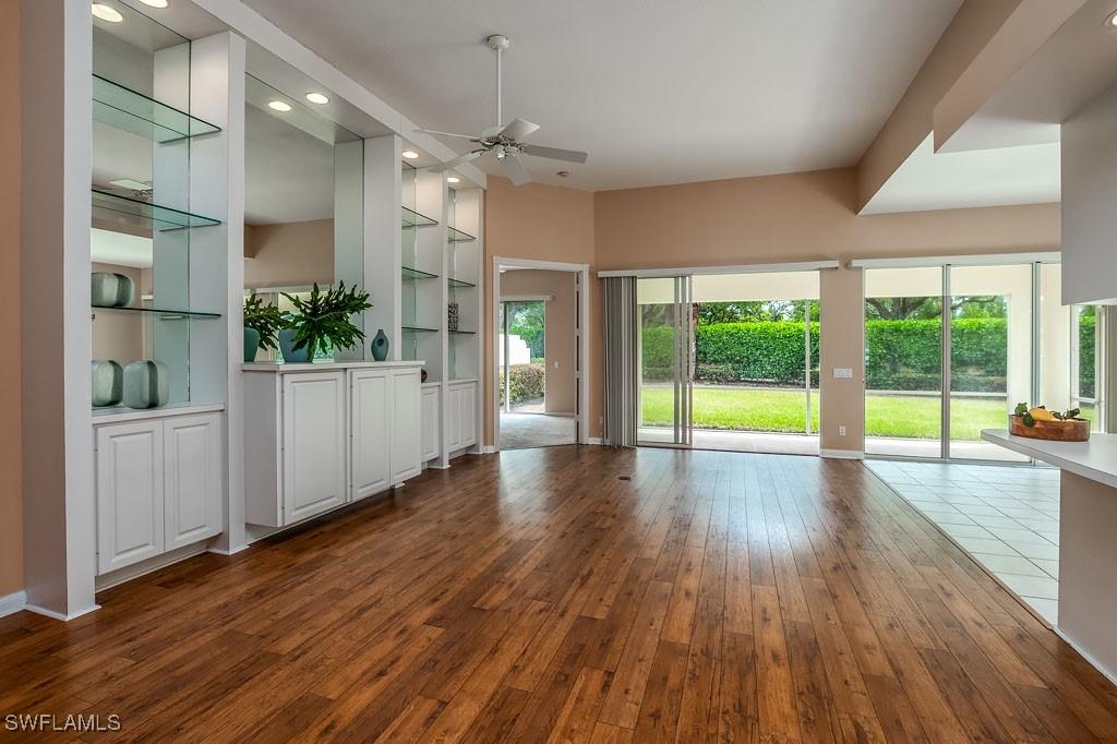 4386 Novato Ct., Naples, FL 34109