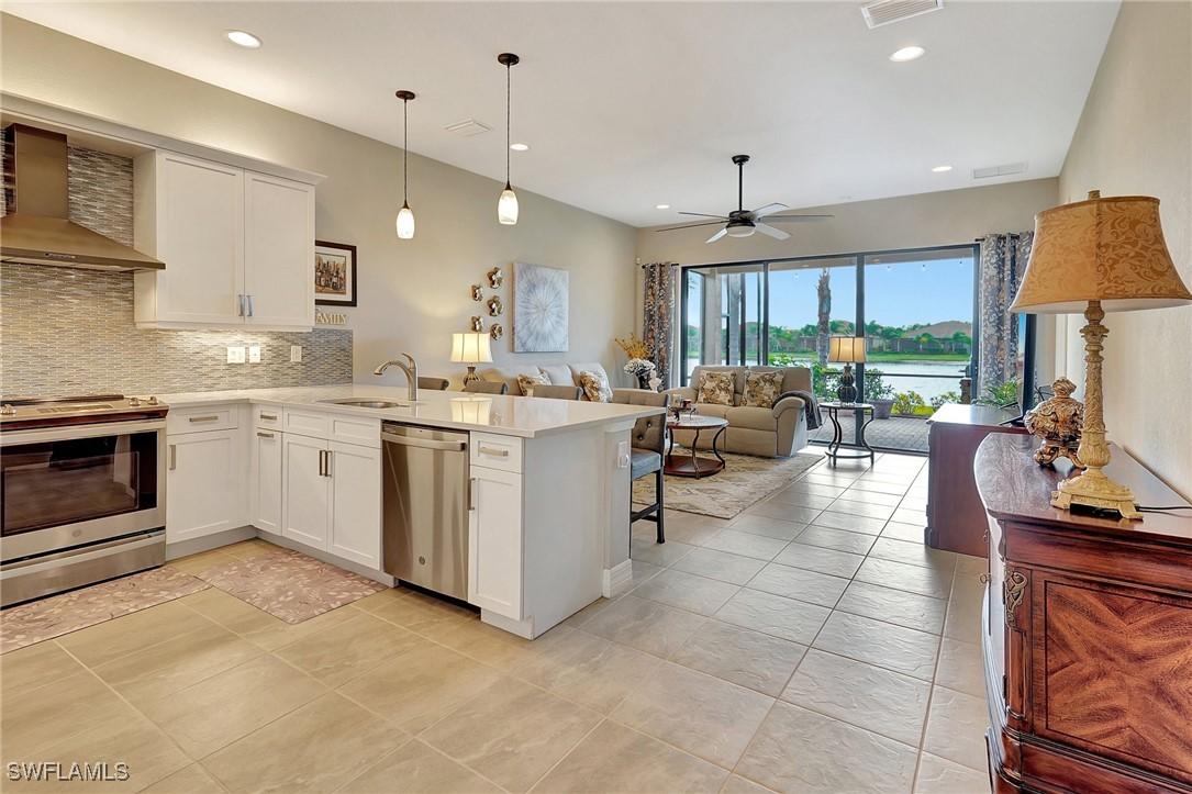 12034 Lakewood Preserve Pl., Fort Myers, FL 33913