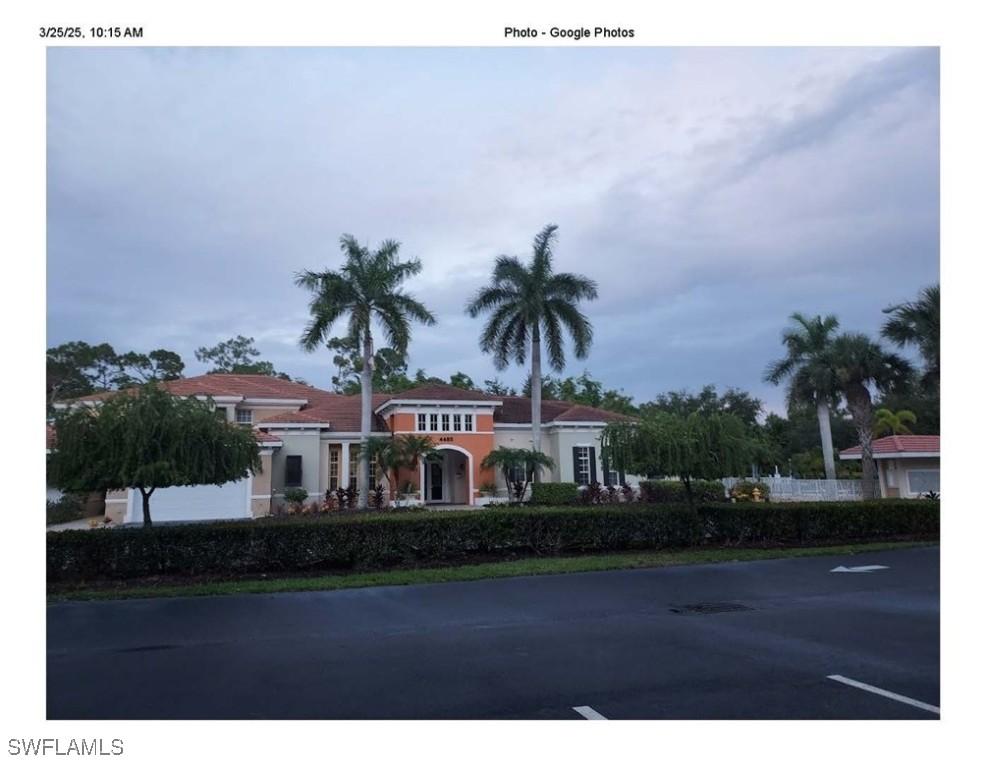 4510 Botanical Place Cir. #104, Naples, FL 34112
