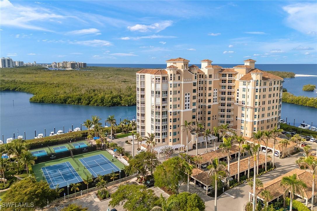 425 Dockside Dr. #703, Naples, FL 34110