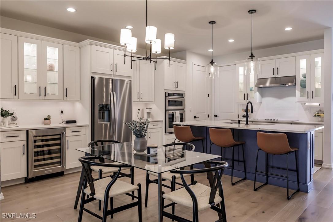 13005 Pembroke Dr., Naples, FL 34105