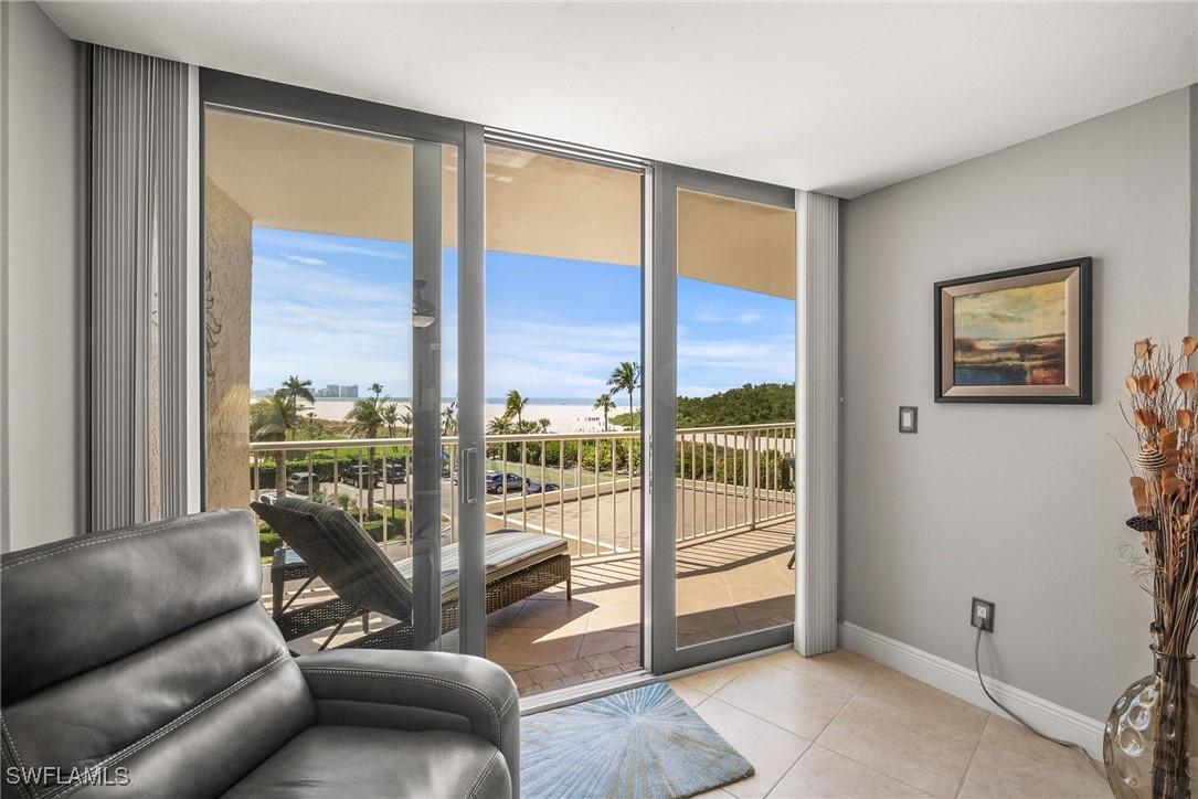 380 Seaview Ct. #307, Marco Island, FL 34145
