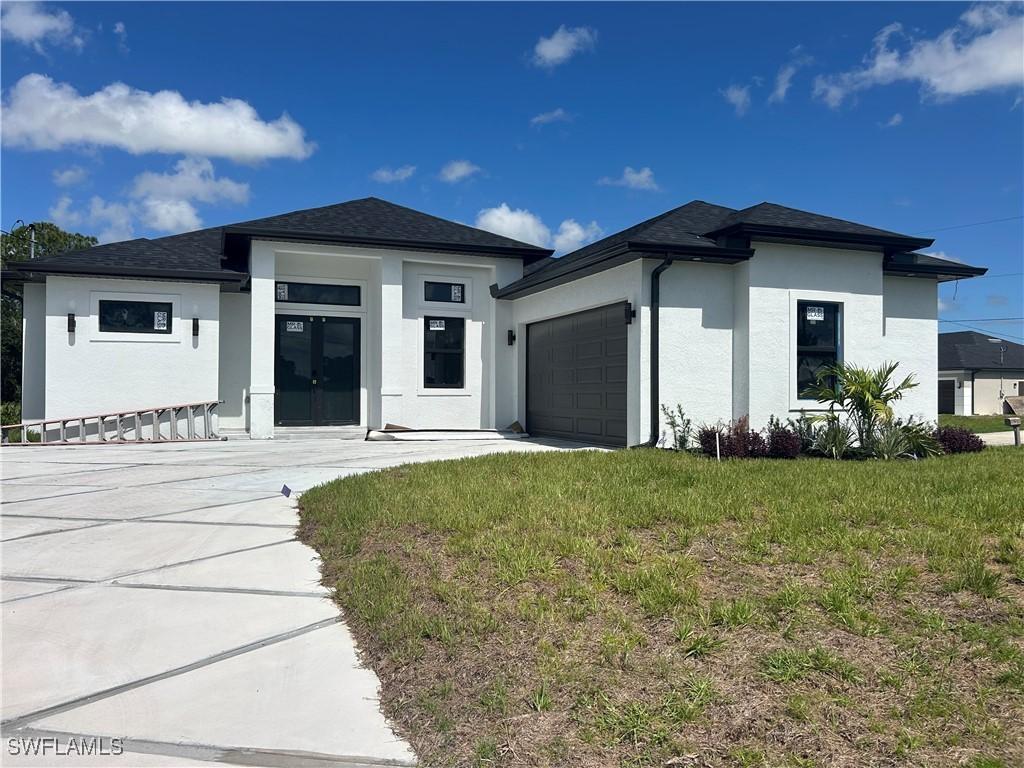 807 Zehra Ave., Lehigh Acres, FL 33971