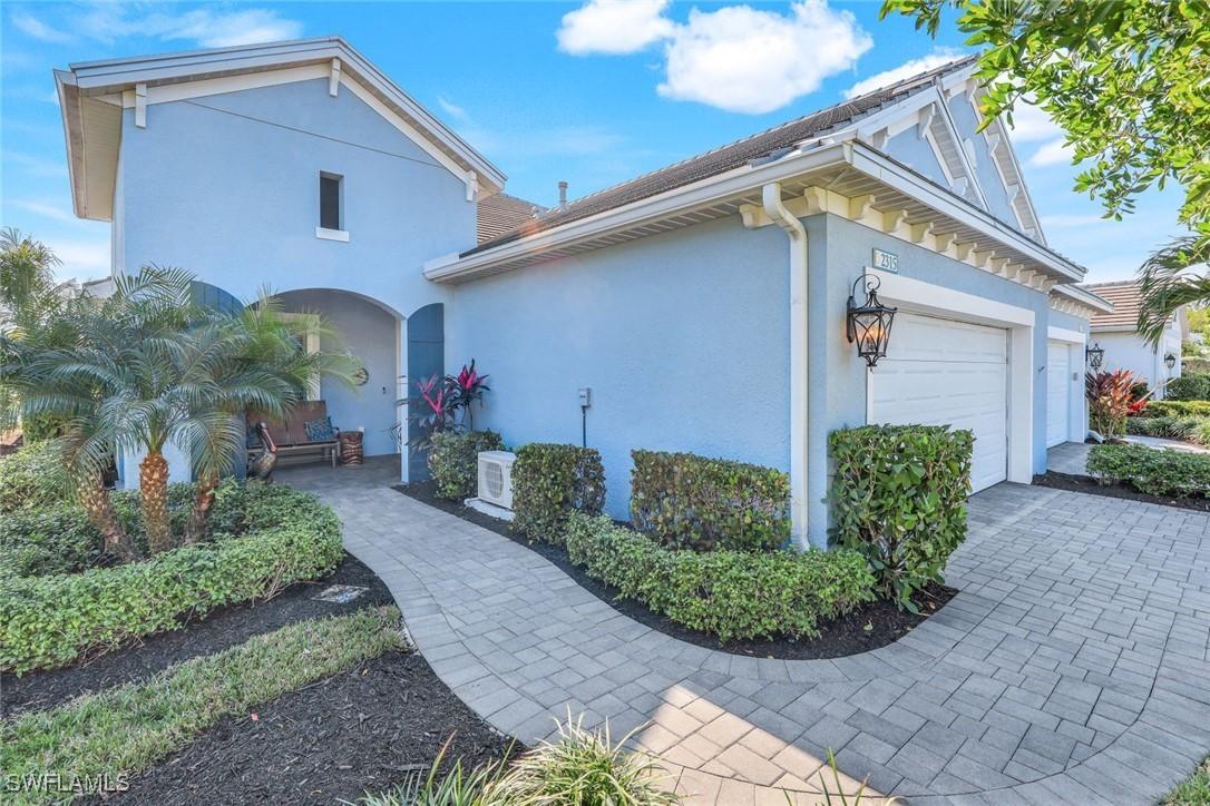 2315 Marquesa Cir., Naples, FL 34112