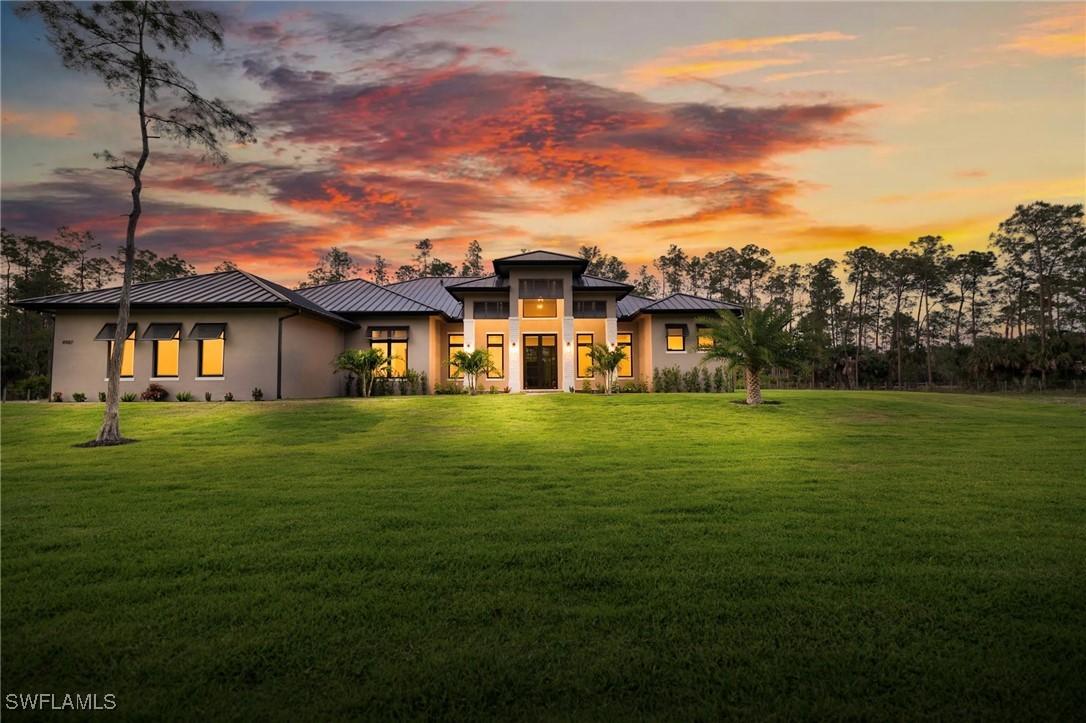 4987 Mahogany Ridge Dr., Naples, FL 34119