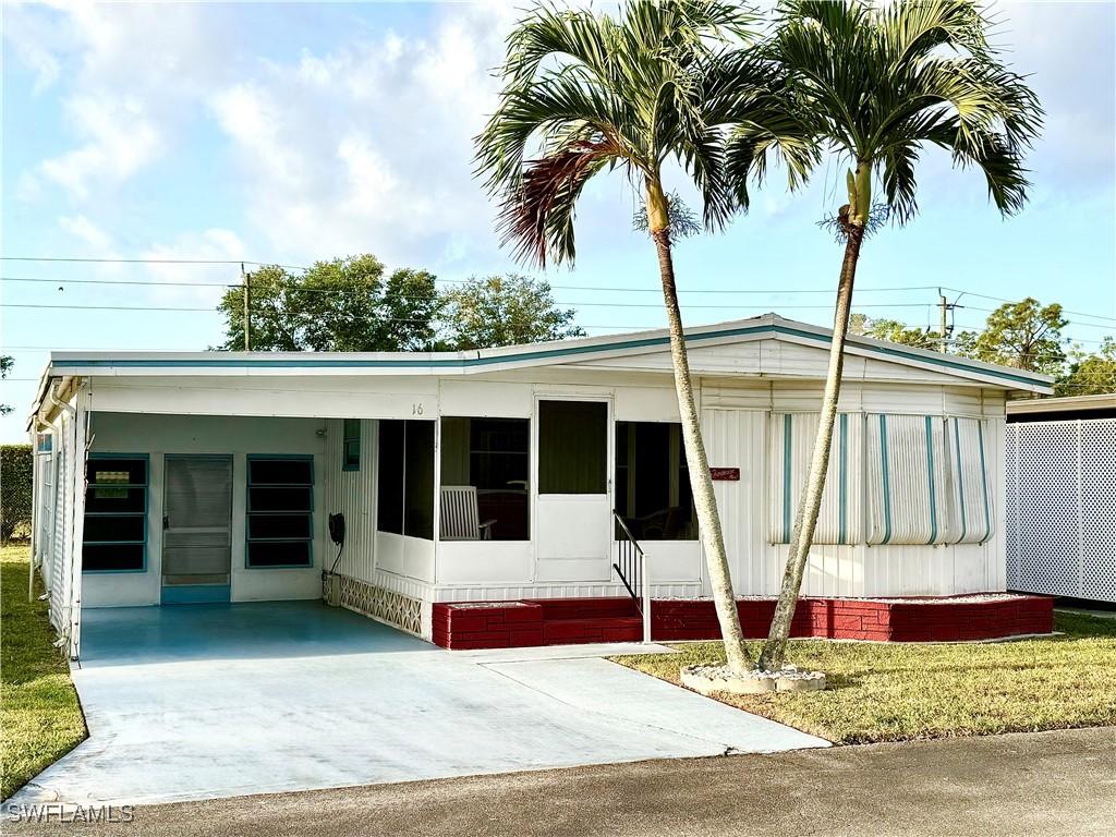 16 Turquoise Ave., Naples, FL 34114