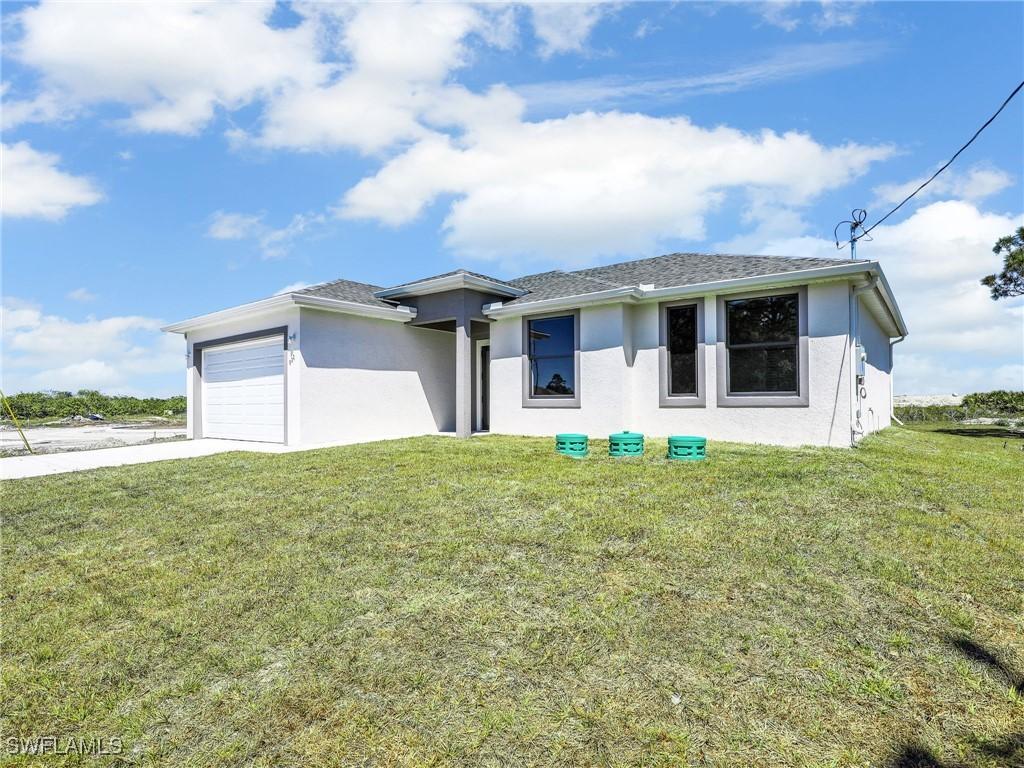 633 Cane St., Lehigh Acres, FL 33974