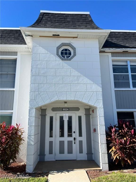 6824 Sandtrap Dr. #4, Fort Myers, FL 33919