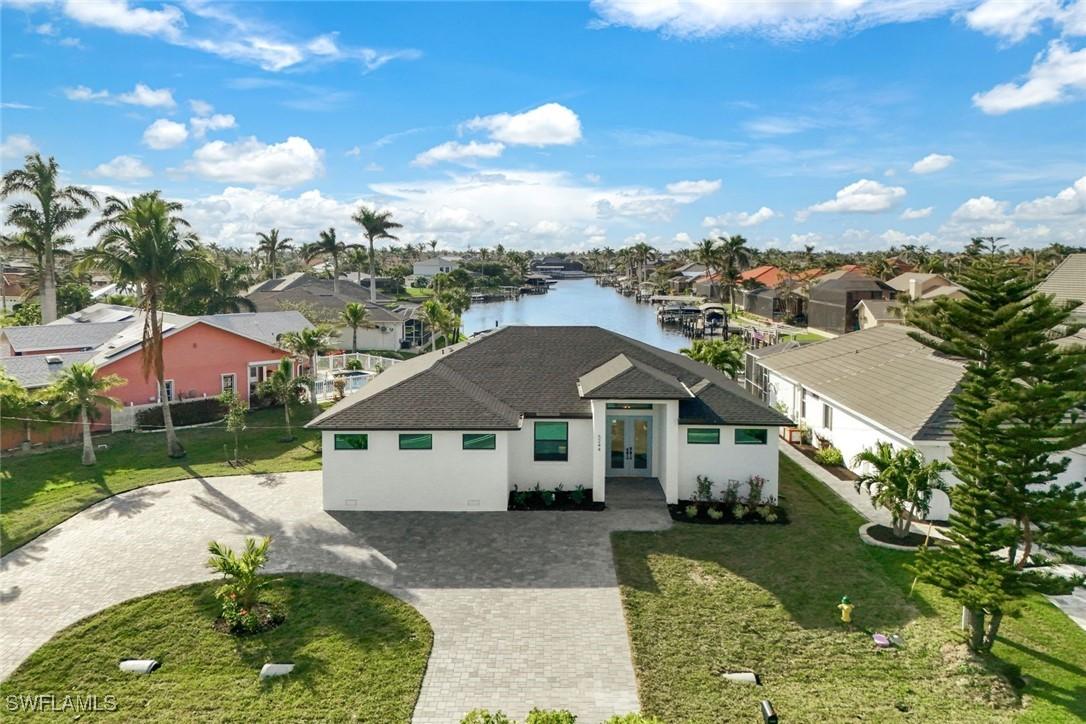 5244 Agualinda Blvd., Cape Coral, FL 33914