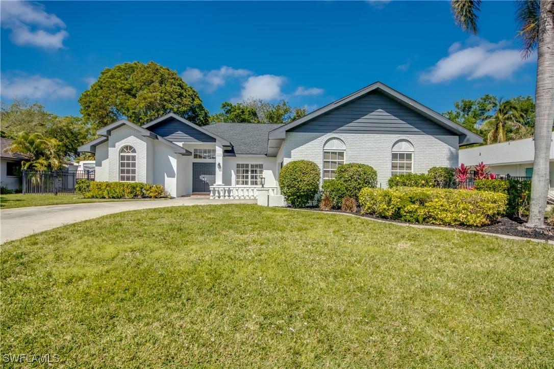 354 Prather Dr., Fort Myers, FL 33919