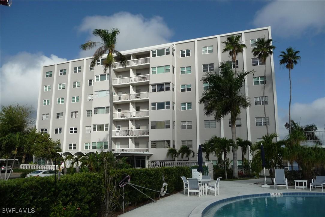 1900 Clifford St. #705, Fort Myers, FL 33901