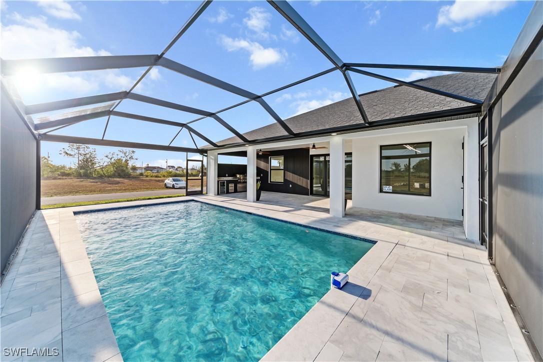 122 NE 20th Ter., Cape Coral, FL 33909