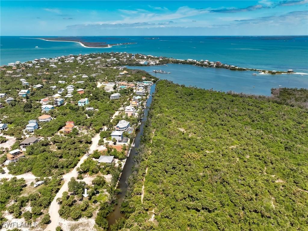 671 Rum Rd., Upper Captiva, FL 33924