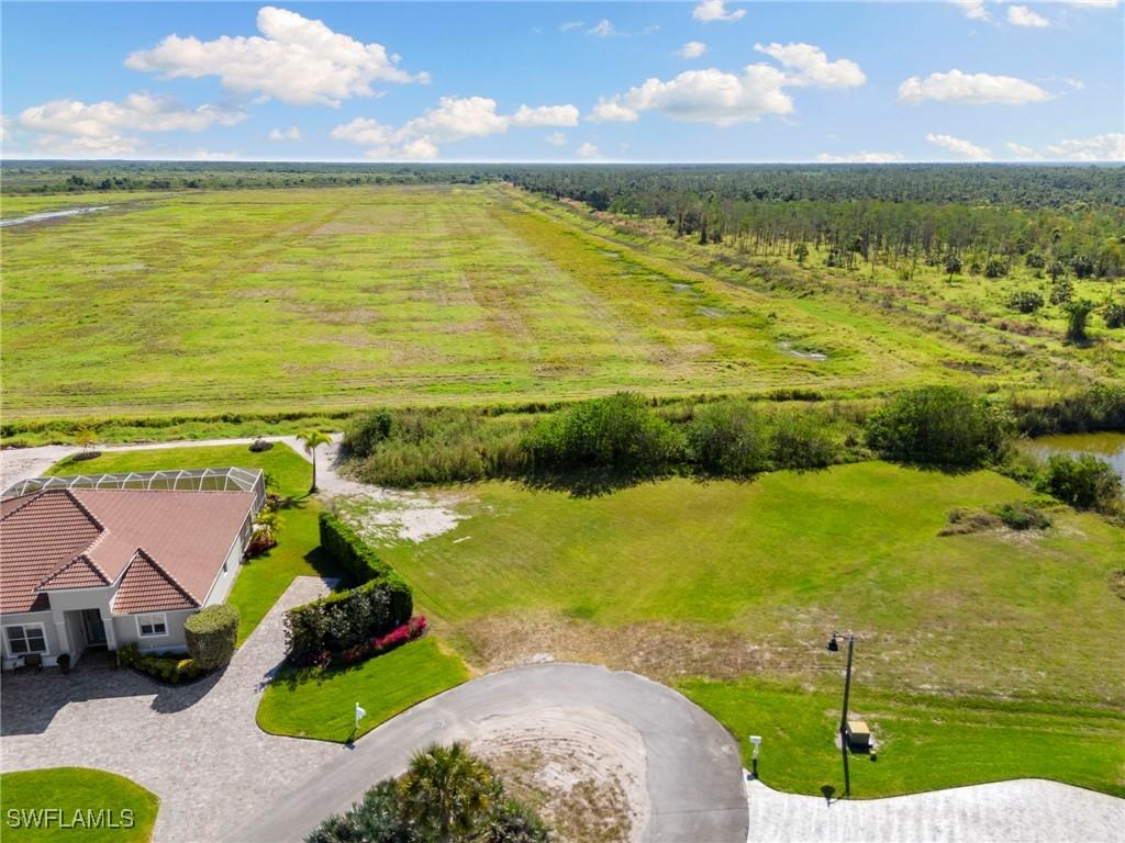 18613 Candletree Ct., Naples, FL 34114