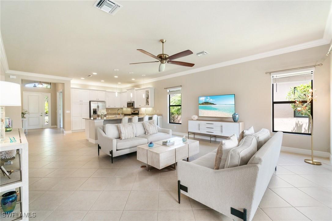 4554 Luminary Ave., Naples, FL 34119