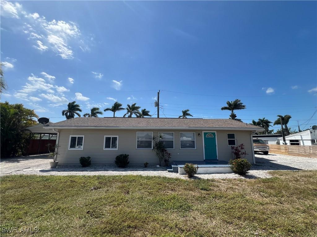 12071 Palm Dr., Fort Myers, FL 33908